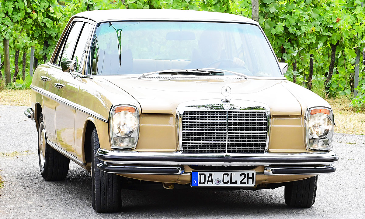 Mercedes 250 2.8 (W114): Oldtimer kaufen | autozeitung.de