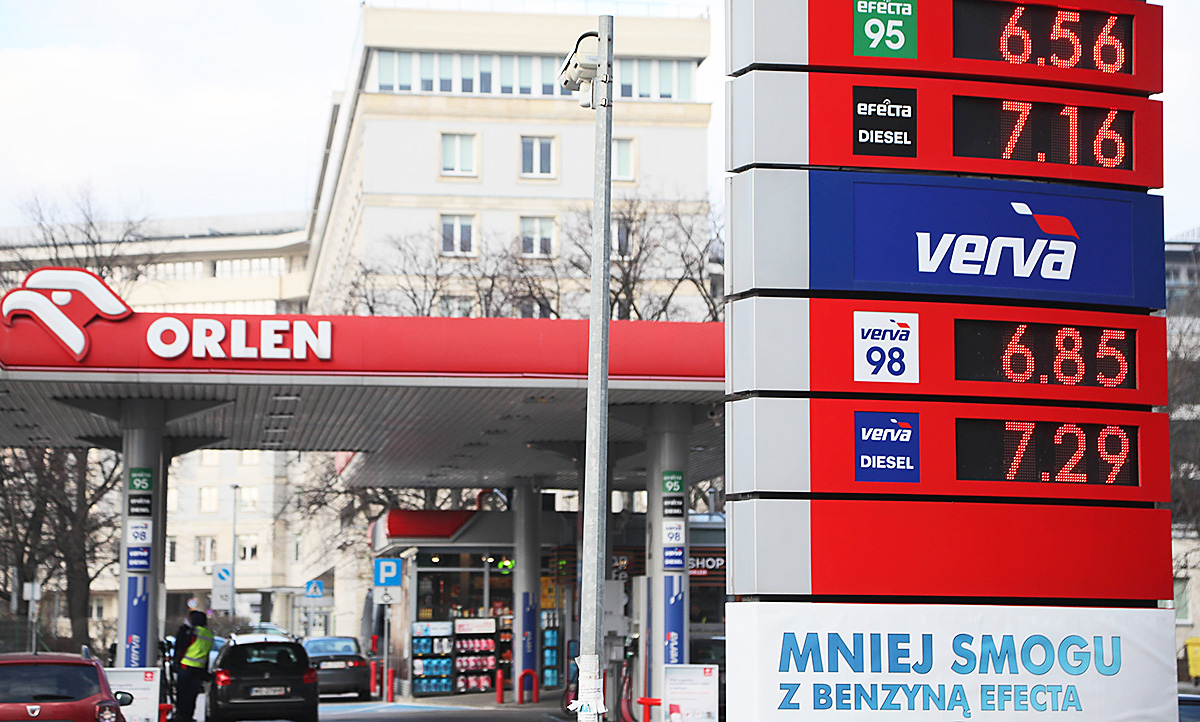 Ceny pohonných hmot: Polsko, Rakousko, Česká republika a spol.