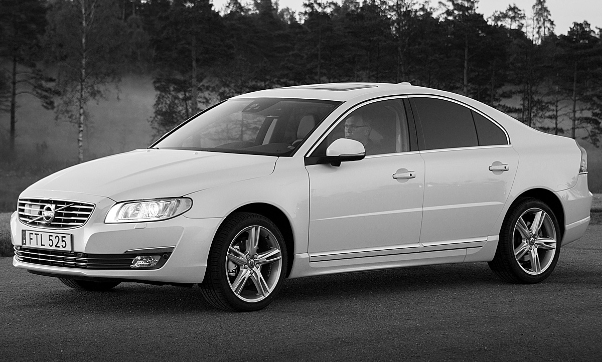 volvo-s80