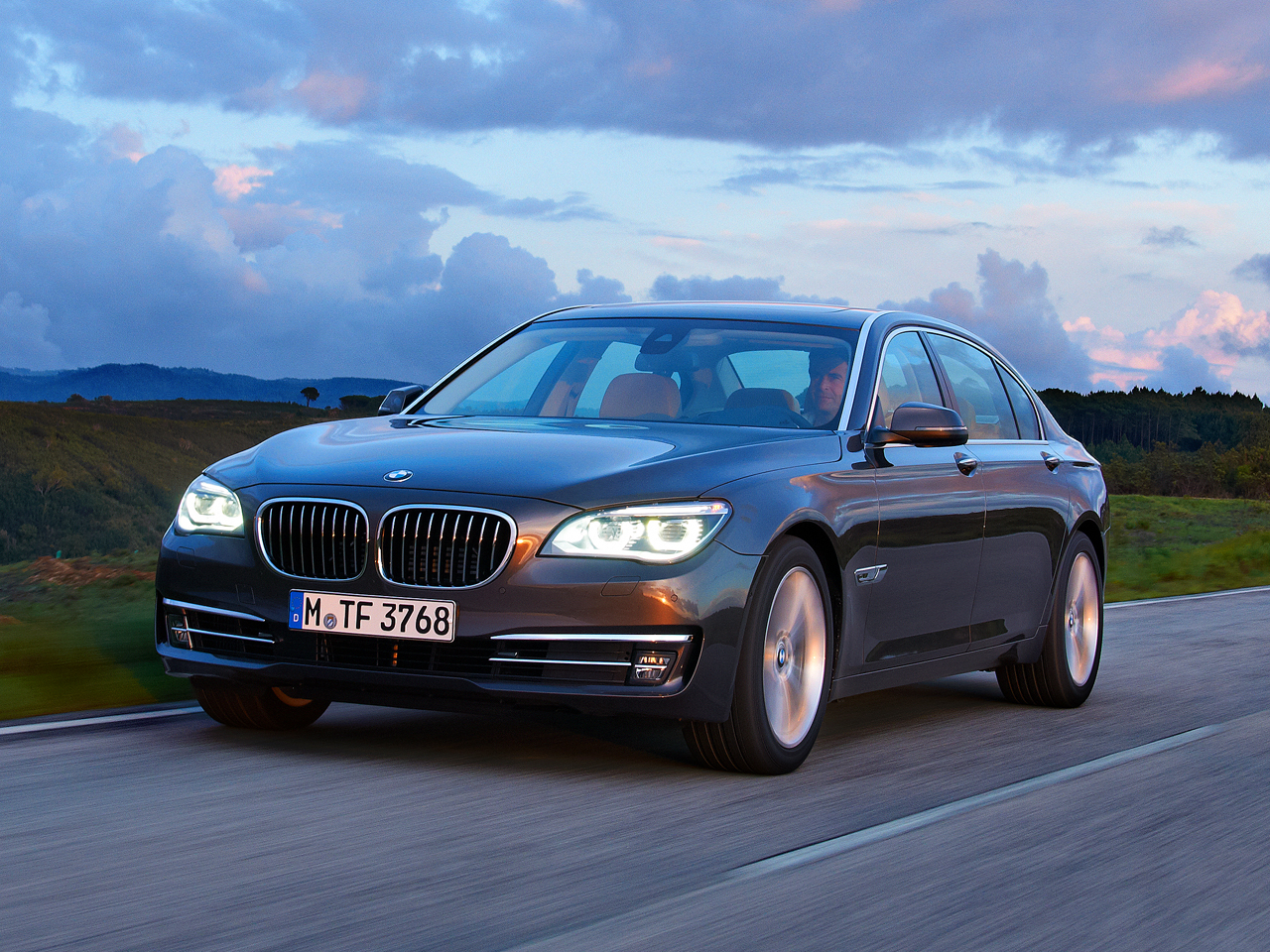 BMW 7er Facelift: Mehr Infos zu F01 LCI und F02 LCI ab Sommer 2012