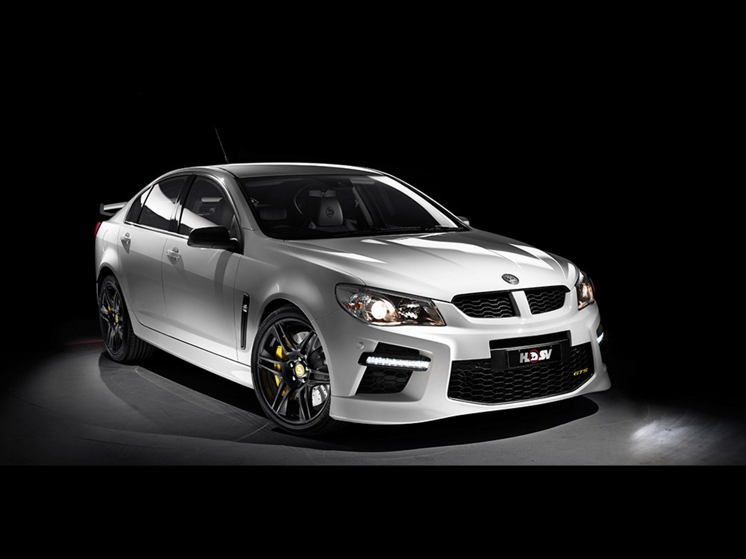 Holden-Gen-F-GTS-Sport-Limousine-Australien-V8-2013-6.jpg