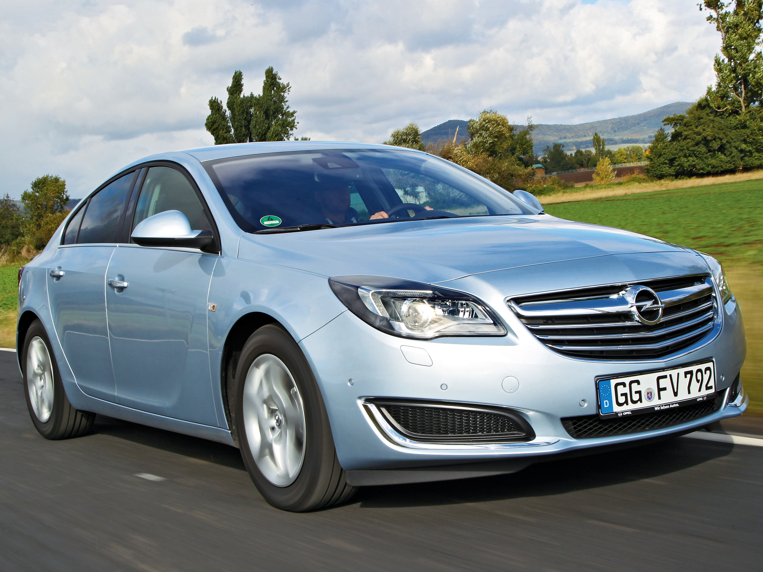 Kaufberatung Opel Insignia: Alle Ausstattungen, Motoren und Preise
