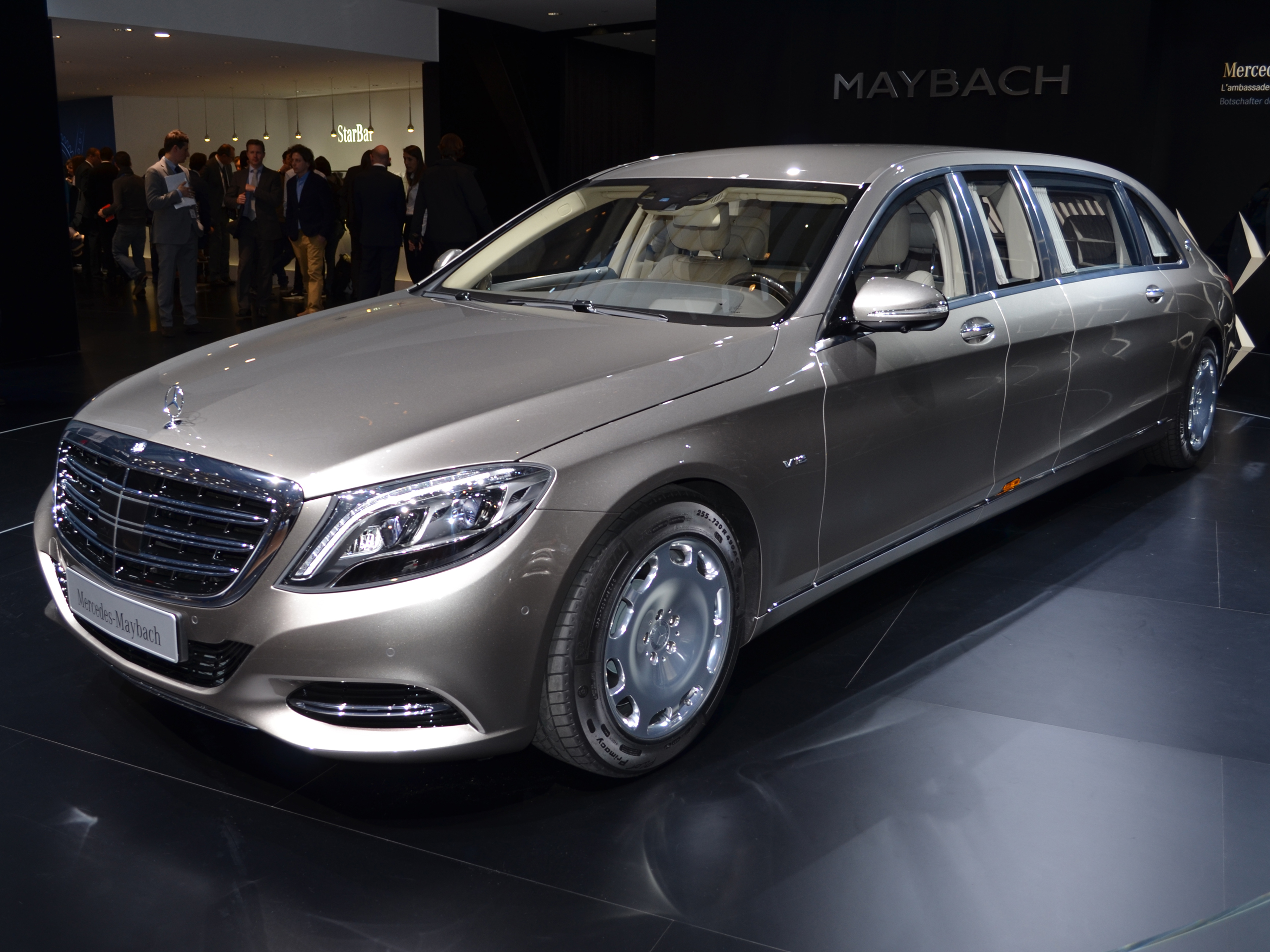 Mercedes Maybach Pullman Luxus Live In Genf Autozeitung De