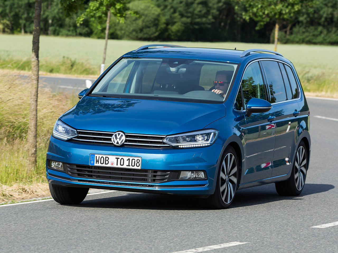 Volkswagen touran 2015