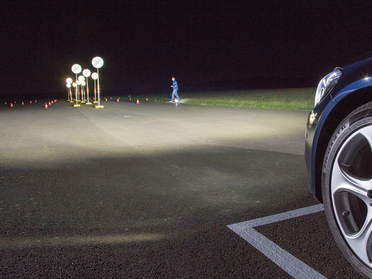 Die Straße ausleuchten: LED- vs. Xenon-Scheinwerfer erklärt