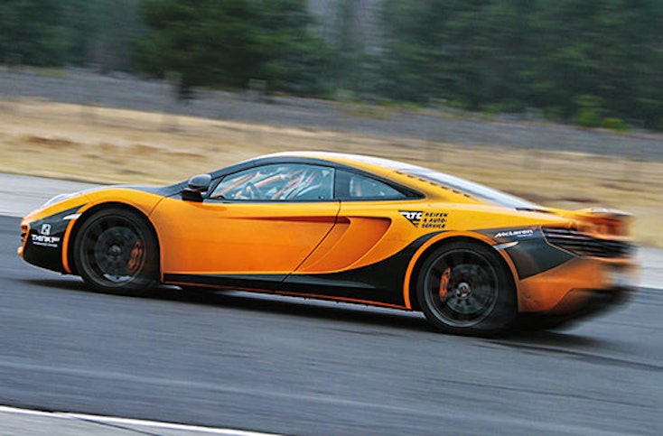 McLaren MP4 12C Rennstreckentraining