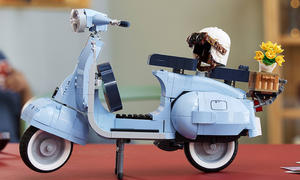 Lego Vespa