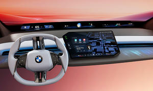 BMW iDrive X (2025)