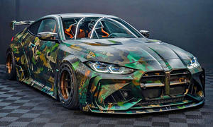 Der BMW M4 von Brixtonforged stehend von schräg vorne