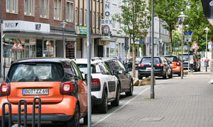 Die FDP will das Auto nun stärken und fordern kostenloses Parken in Innenstädten oder alternativ eine deutschlandweite Park-Flatrate.