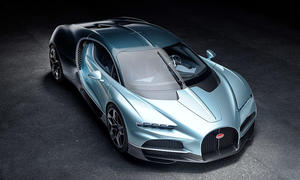 Der Bugatti Tourbillon (2026) stehend von schräg oben