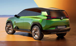 Citroën C5 Aircross Concept (2024) stehend, Ansicht von hinten links