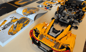 Der Lego Technic McLaren P1 im Aufbau.