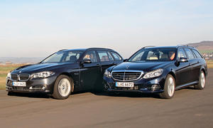 BMW 530d xDrive Touring Mercedes E 350 BlueTEC 4Matic Oberklasse Kombis Markenvergleich Test Bilder