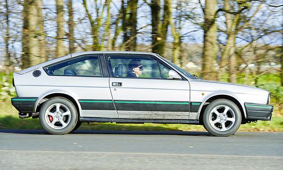 Alfa Romeo Alfasud Sprint  Seitenansicht