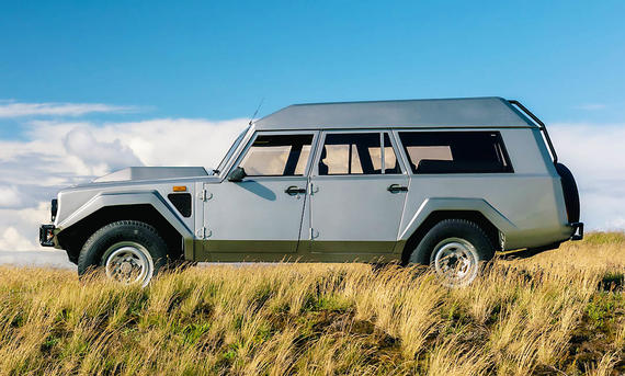 Lamborghini LM002 Wagon Seitenansicht