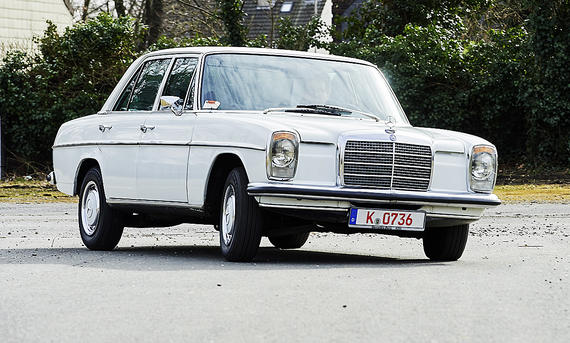 Mercedes 230.6 (W114)