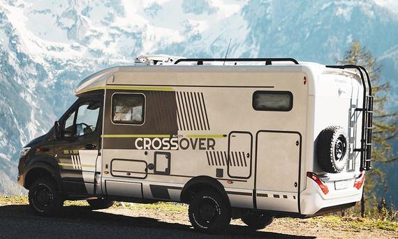 Das Bild zeigt das Editionsmodell Hymer ML-T CrossOver (2024) von der Seite.