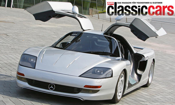 Der Mercedes C112 stehend von vorne