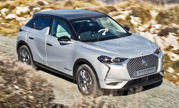 DS 3 Crossback auf Strom