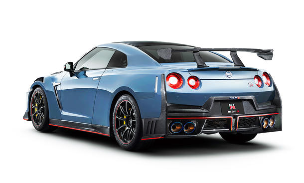 Nissan GT-R Nismo Facelift (2025); stehend; Außenansicht; Heckansicht