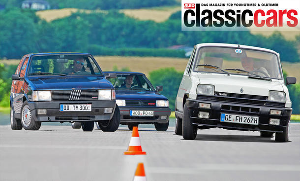 Fiat Uno Turbo, VW Polo G40 und Renault 5 Alpine Turbo fahrend von vorne.