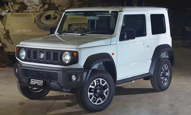 Der Suzuki Jimny von Harrop stehend von schräg vorne.