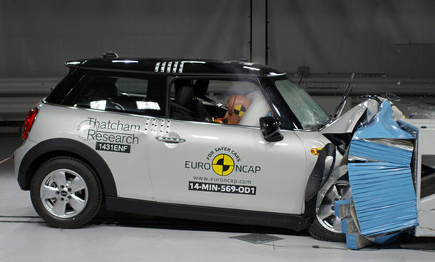 Euro Ncap Crashtest 14 4 Sterne Fur Neue Kleinwagen
