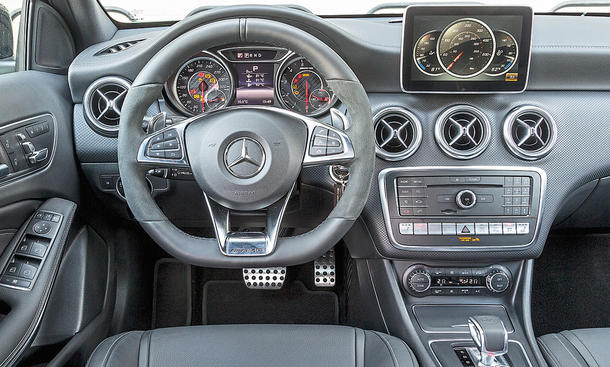 Mercedes-AMG A 45 (2016)